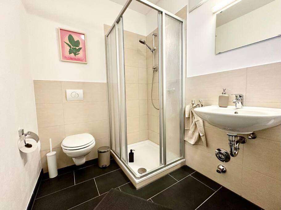 Stylisches Studio Mit Privatem Stellplatz Wenige Minuten Von Der Innenstadt & Mosel Koblenz  Exterior foto