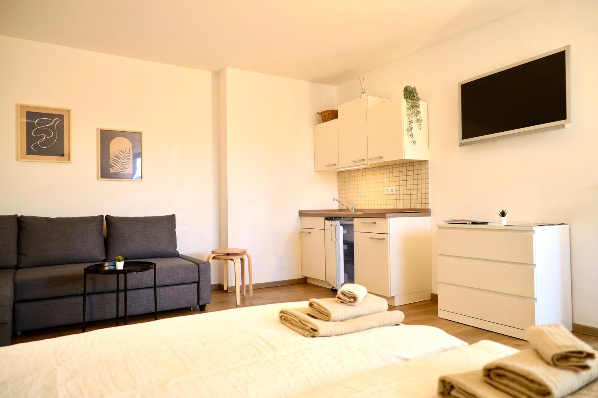 Stylisches Studio Mit Privatem Stellplatz Wenige Minuten Von Der Innenstadt & Mosel Koblenz  Exterior foto